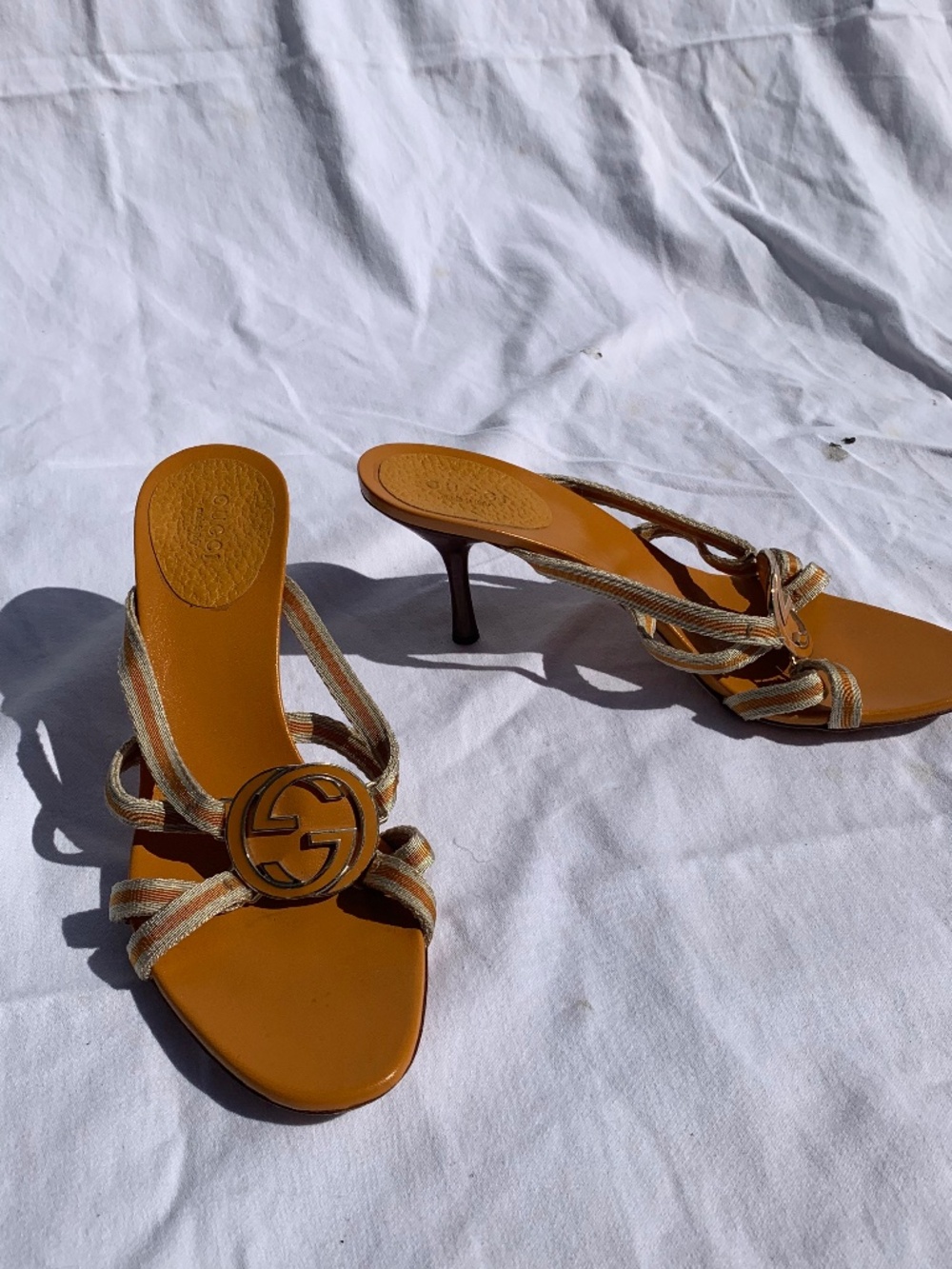Vintage 2000s Gucci Heels